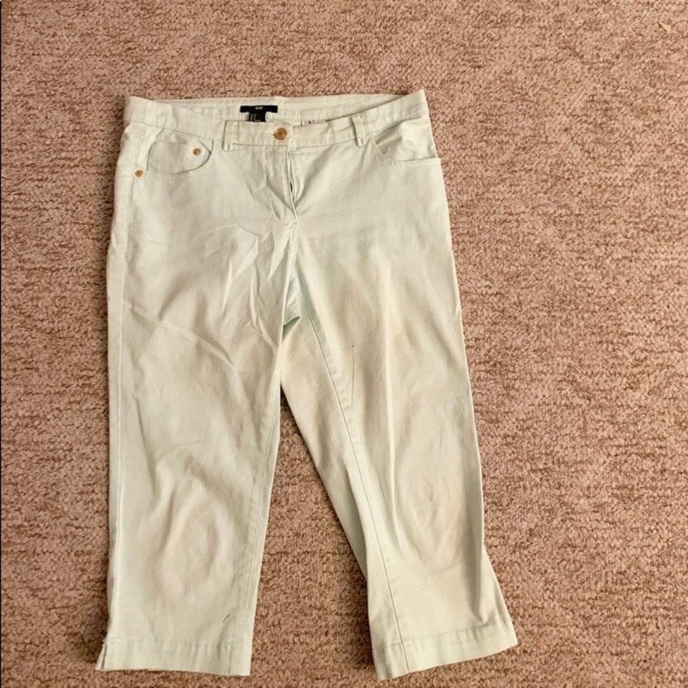 H&M Mint green capris